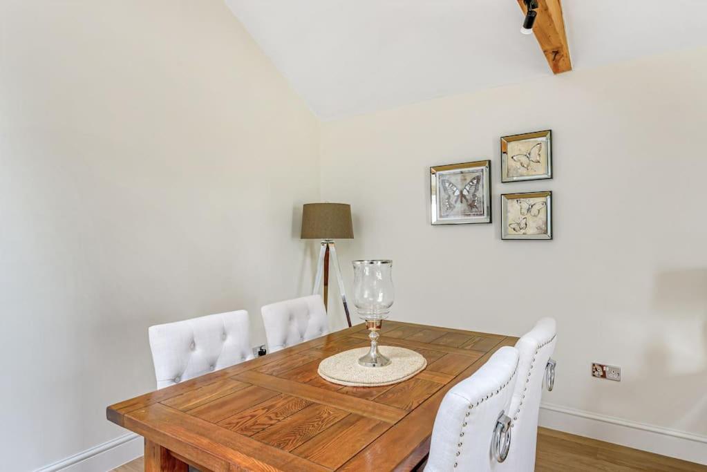 Apartmán The Cowshed Farmborough Exteriér fotografie